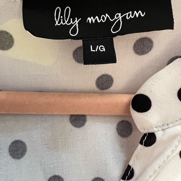 Polka Dotted Blouse - Picture 4 of 4